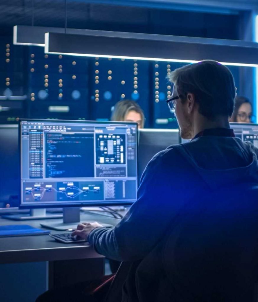 Graduate Programs 2 Lead Cyber Security Manager e1646388215984